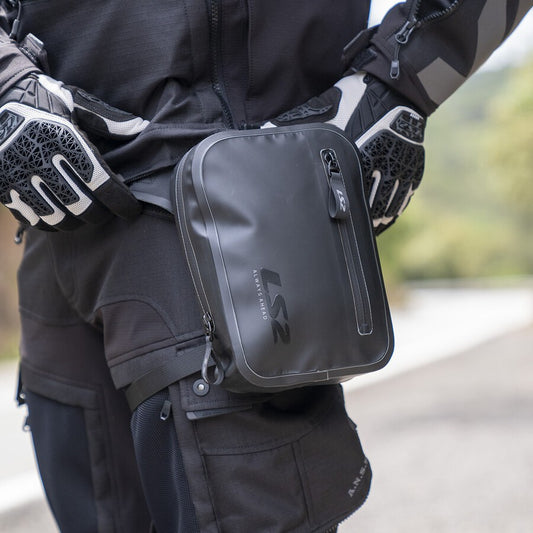 MOVE AHEAD 2L WATERPROOF LEG BAG