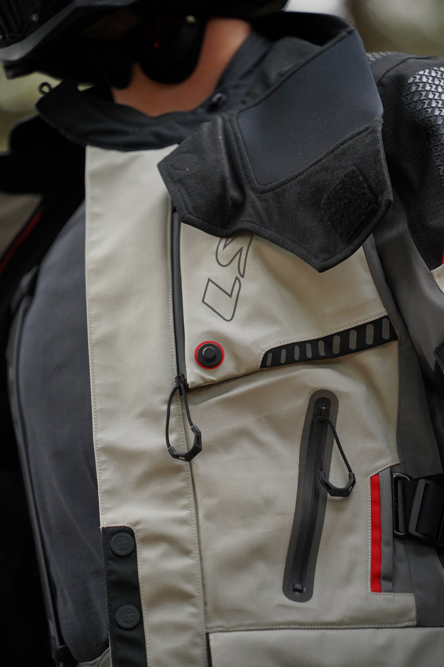 LS2 APOLLO RIDING JACKET BLACK DARK GREY RED - CE CLASS AAA CERTIFIED