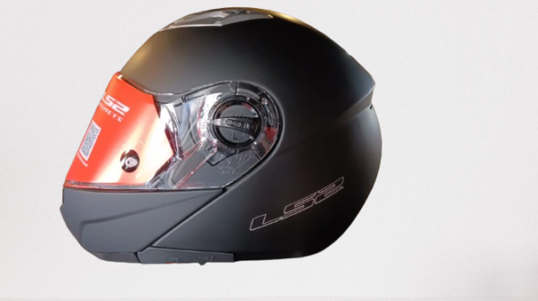 FF386 MATT BLACK FLIPUP HELMET